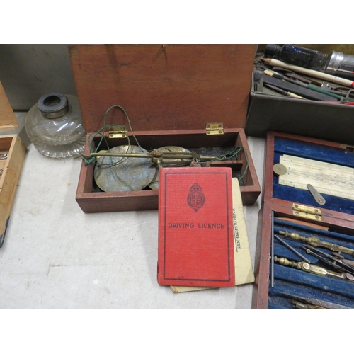 307 - Metal box and contents see pics.