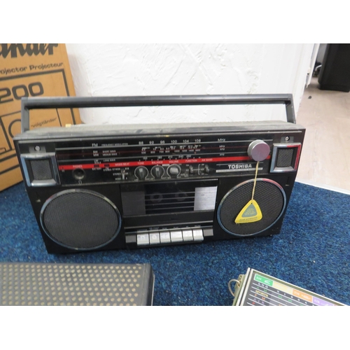 315 - Toshiba boom box, ITT recorder and a vintage radio.