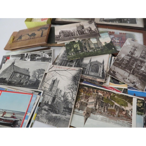 349 - Mixed lot of postcards, loose stamps etc