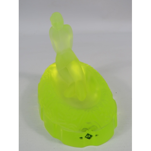 167 - Desna Uranium glass art deco style nude lady bathing dish 