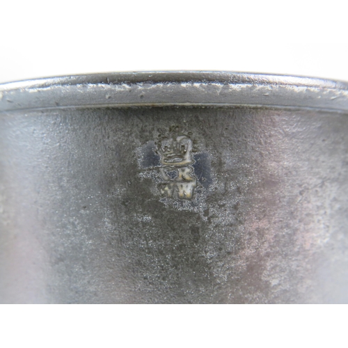 401 - 19th Century Tapering Quart English Pewter Tankard Banded with incised rings , stamped VR100 VR/WN. ... 