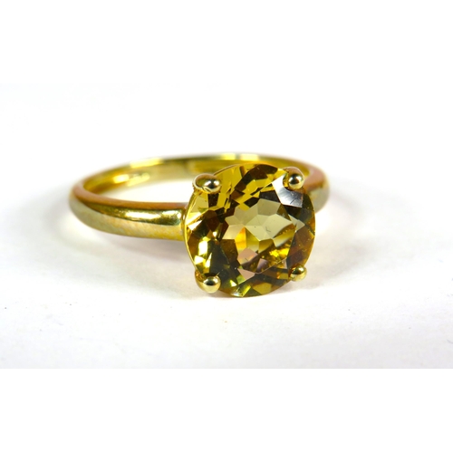 385 - 9ct Yellow Gold Ring set with a Large Circular Citrine.. Finger size 'N'   1.9g