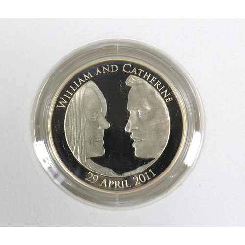 492 - Royal Mint 925 Sterling Silver Proof Coin struck to commemorate the Wedding of William And Kate.  Lt... 