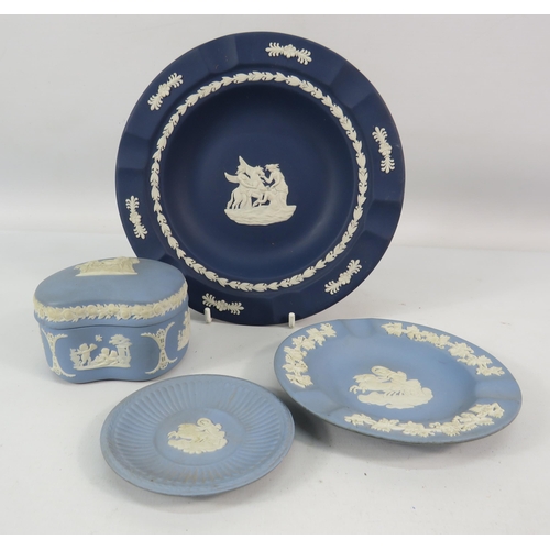 715 - Wedgwood Jasperware portland blue dish, 7