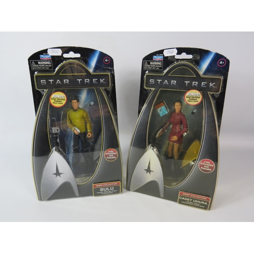 1527 - Two Playmates Star trek figures of Sulu and Cadet Uhura sealed in the packets.