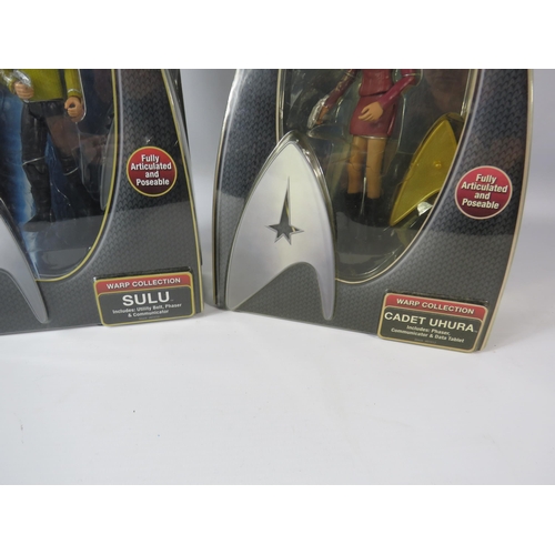 1527 - Two Playmates Star trek figures of Sulu and Cadet Uhura sealed in the packets.