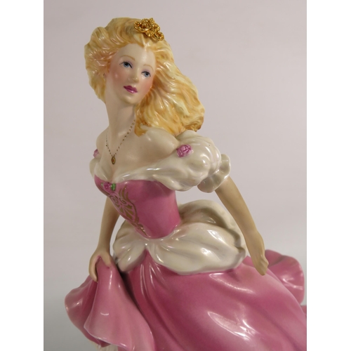 401 - Franklin mint porcelain Cinderella figurine by Gerda Neubacher with cert, 10.5