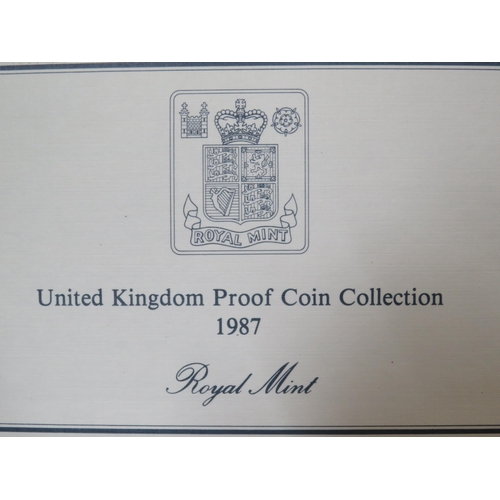 449 - Royal Mint UK 1987 Proof Coin Set in Excellent Condition.