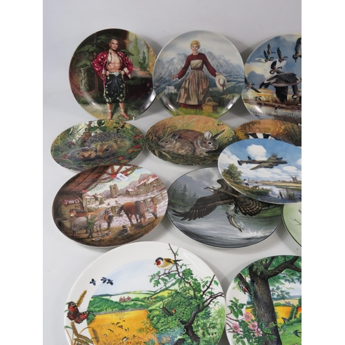 467 - Large selection of various collectable plates by Doulton, Wedgwood etc.