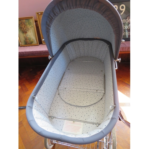 473 - Silver cross pram with canopy, cover, under tray and accessories bag, 45