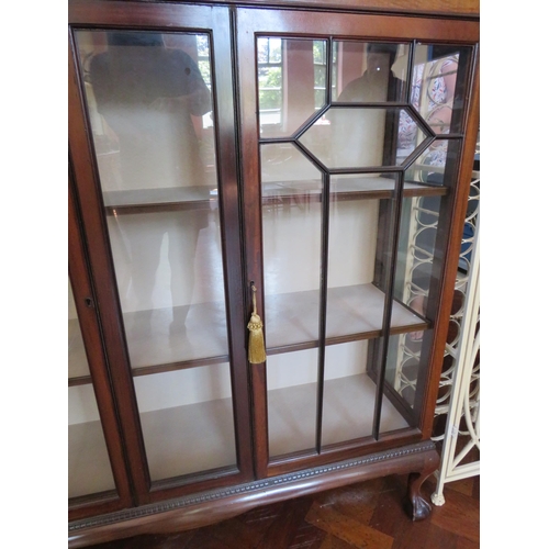 475 - Vintage double door display cabinet with claw and ball feet, three shelves. 52