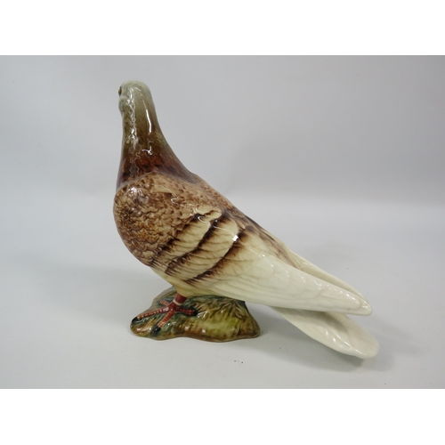 44 - Beswick brown racing pigeon model no 1383, 5.5