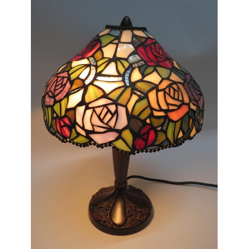 82 - Art nouveau tiffany style table lamp, 14.5