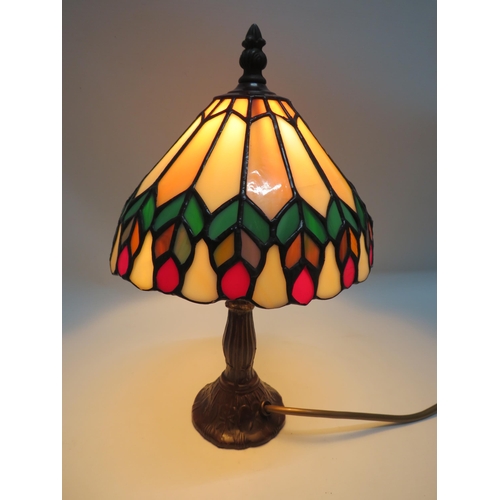 84 - Small Art nouveau Tiffany style table lamp, 12