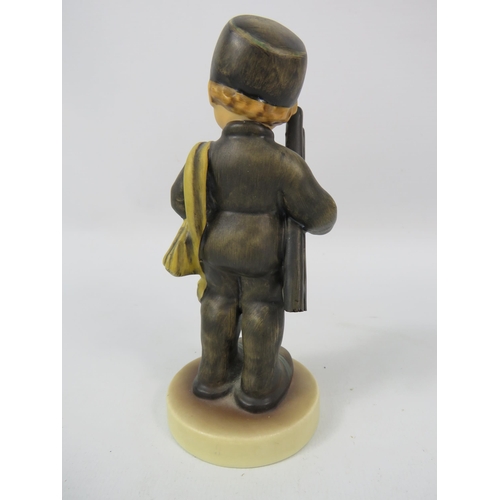 119 - Goebel Hummel figurine Chimney sweep, 5 3/4