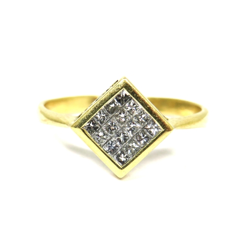 302 - 18ct Yellow Gold Ring set with 16 Square Cut Diamonds. Finger Size 'P'   2.7g