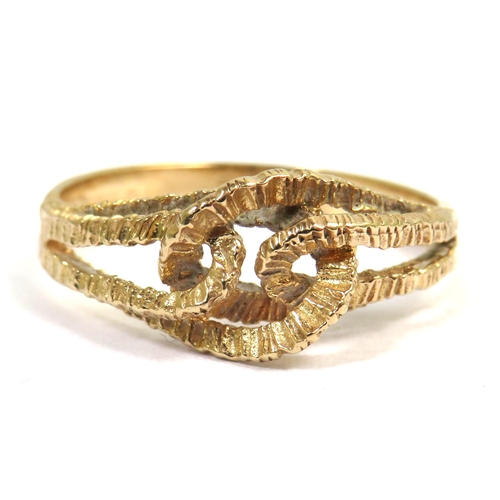 355 - 9ct Yellow Gold Reef Knot Ring.  Finger size 'N-5'   2.0g