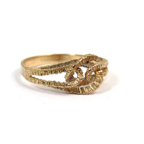 355 - 9ct Yellow Gold Reef Knot Ring.  Finger size 'N-5'   2.0g