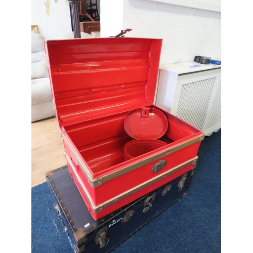 1018 - Metal Chest over painted in Bright red with matching metal hatbox. See photos.