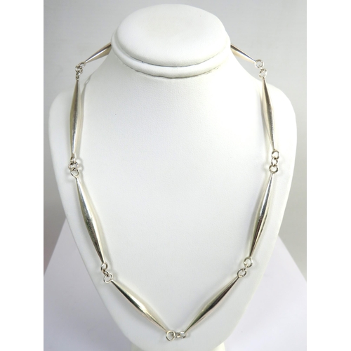 491 - 925 Silver Torpedo Shaped Necklace, 17 inches.  44.8g plus a 925 Silver , Links of London Toggle Bra... 