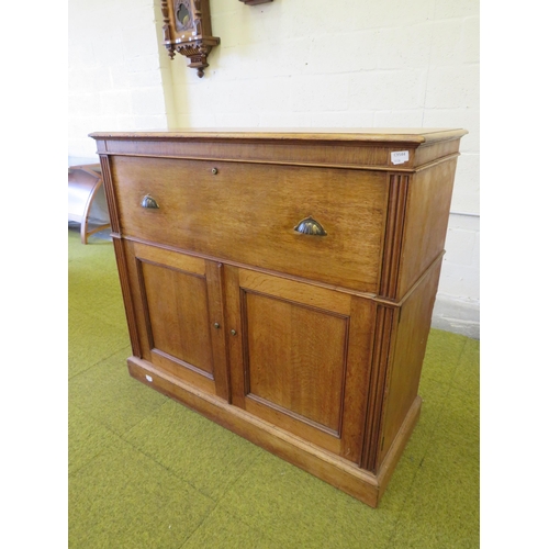 1100 - Lovely Antique Oak Estate Desk with baise writing top. Cupboards under. Lovely Condition.  H:43 x W:... 