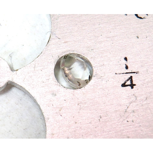 526 - Loose Diamond of approx 0.25pts. See photos.