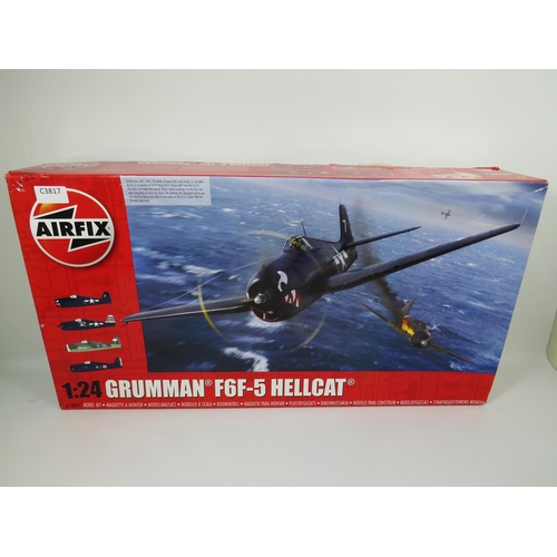 998 - Large Airfix Aircraft model Kit, 1:26 Scale of a F-65 Grumman Hellcat. Boxed and in unused condition... 