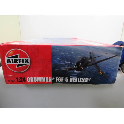 998 - Large Airfix Aircraft model Kit, 1:26 Scale of a F-65 Grumman Hellcat. Boxed and in unused condition... 