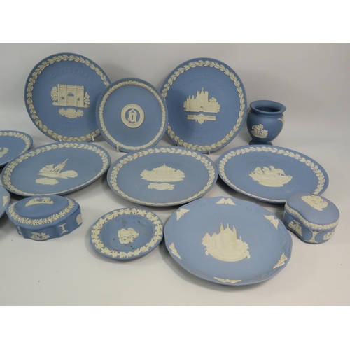 621 - Fourteen pieces of Wedgwood Jasperware.