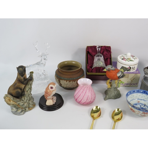 660 - Mixed Ceramics and glass including Royal Doulton, Swarovski, Caithness etc.