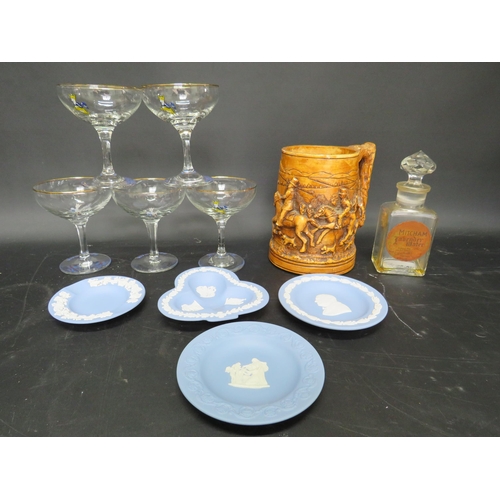 661 - Mixed lot to include Babycham glasses, Wedgwood Jasperware. Etc.