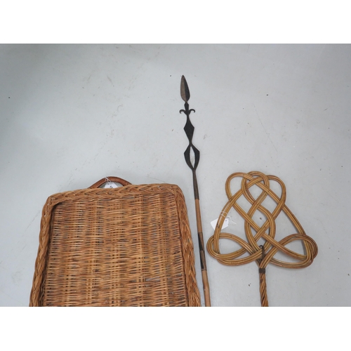 762 - Large wicker tray, carpet beater and a african spear.