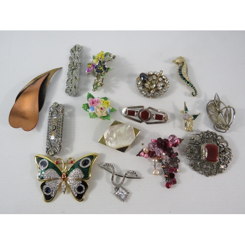 766 - Selection of vintage brooch plus some modern enamel brooches.