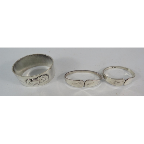 776 - Danish sterling silver napkin ring and Two childrens bracelets 925 & 830. Total silver weight 67 gra... 