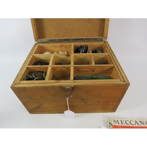 850 - Wooden box containing vintage meccano.