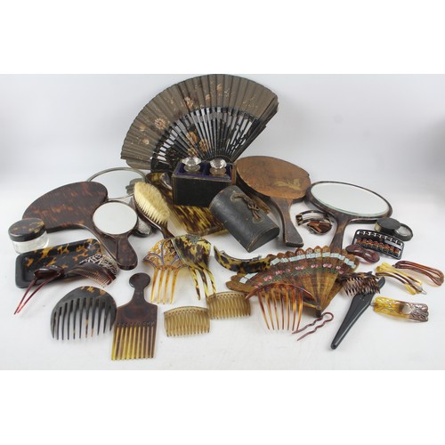 215 - Ladies Vanity Collectables Tortoise Shell, Hand Fan Etc       574382