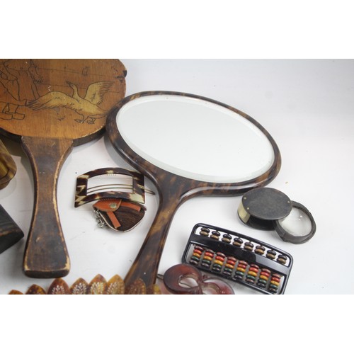 215 - Ladies Vanity Collectables Tortoise Shell, Hand Fan Etc       574382