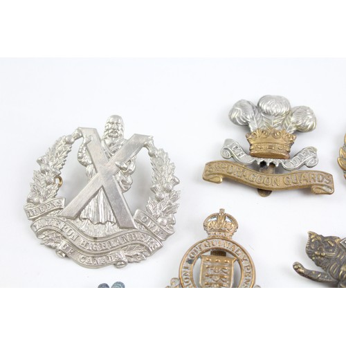 229 - Military Cap Badges Inc Hussars, HAC, Royal Armoured Corps, Etc x 10       682790