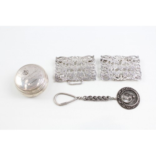 232 - .925 Sterling Silver Collectables Inc Broadway & Co, Nurses Buckle, Keyring 74g      574395