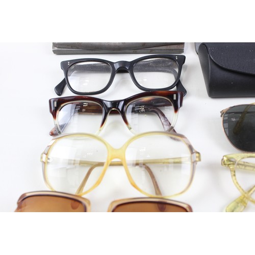 235 - Spectacles & Eyewear Vintage Inc Cases, Shaded, Plated Joblot       574421