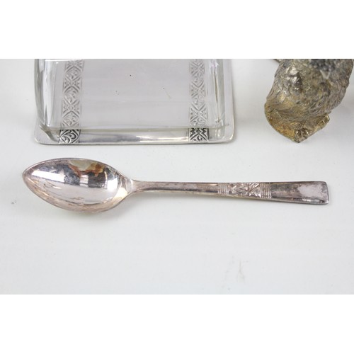 236 - Collectable Silver Plate Items Inc Goblet, Trinket Dish, Cruet Set Etc       574425