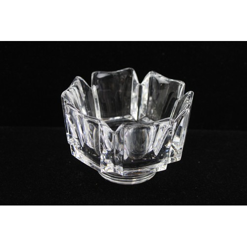 238 - Orrefors Swedish Crystal Glass Bowl       574428