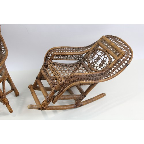 245 - Collectable Ornaments Inc Wicker Furniture Set, Scandinavian Collectables       574451