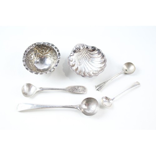 270 - 6 x Antique / Vintage .925 Sterling Silver Salt Dishes & Condiment Spoons (50g)       656873