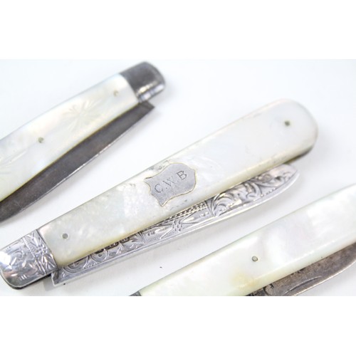 275 - 3 x Antique Hallmarked .925 Sterling Silver Fruit Knives MOP Handles (49g)        656908