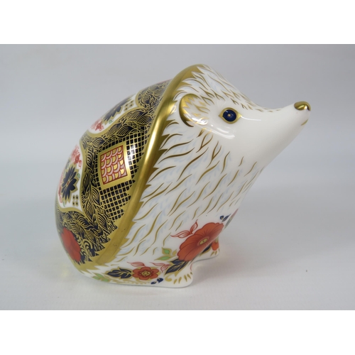 22 - Royal Crown Derby Imari Hedgehog paperweight with gold stopper.