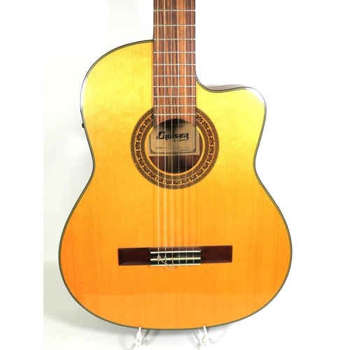 2042 - Lovely Accoustic Guitar by Grafter, The 'Cruiser' model. In lovely condition. Comes with hard carry ... 