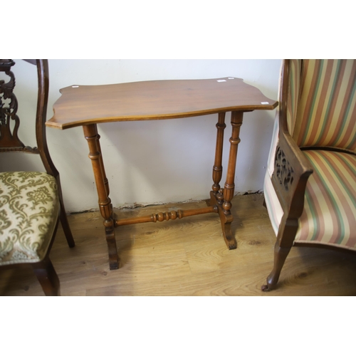 1289 - Mixed Lot to include a Reproduction nest of tables, an Edwardian era oak occasional table, a Victori... 