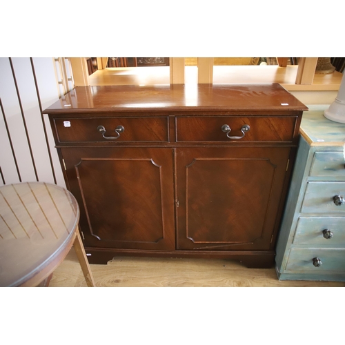 1291 - Well made dark wood sideboard which measures approx H:34 x W:39 x D:15 Inches plus an Edwardian Era ... 