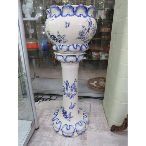 80 - Blue and white ceramic jandinere plant stand, 31.5